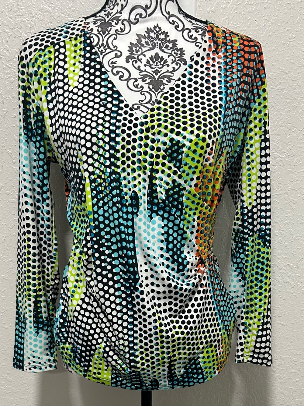 Peck & Peck blouse multi-colored abstract dot pattern wrap-front style 
Size S